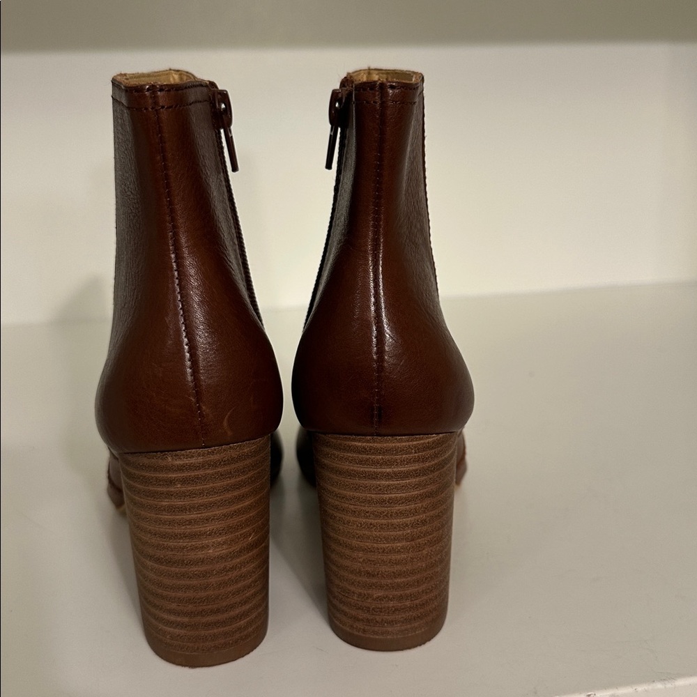 Lucky Brand Leather Ankle Boots - Picture 4 of 8